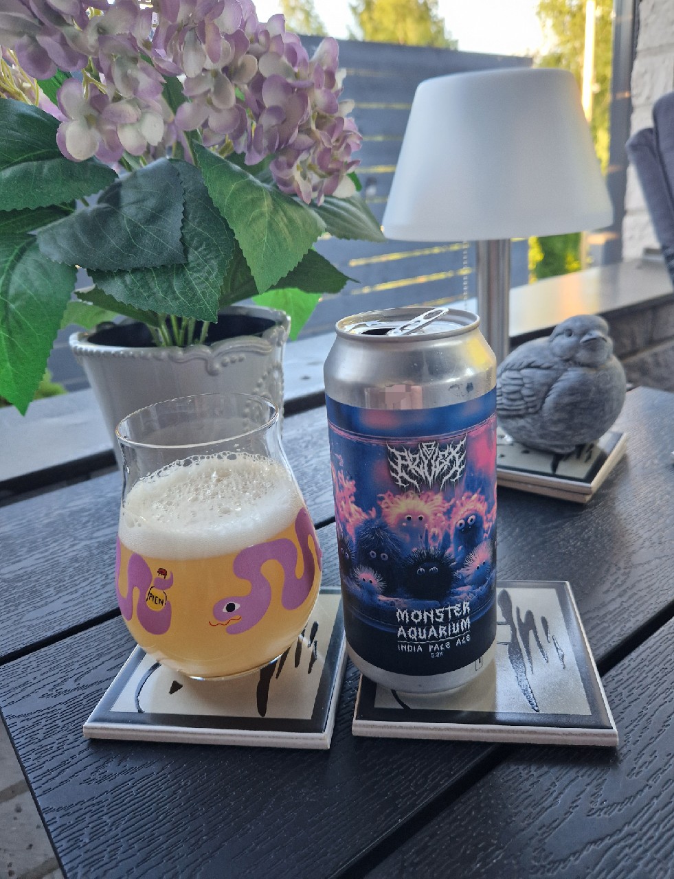 Monster Aquarium, Azvex Brewing Company
