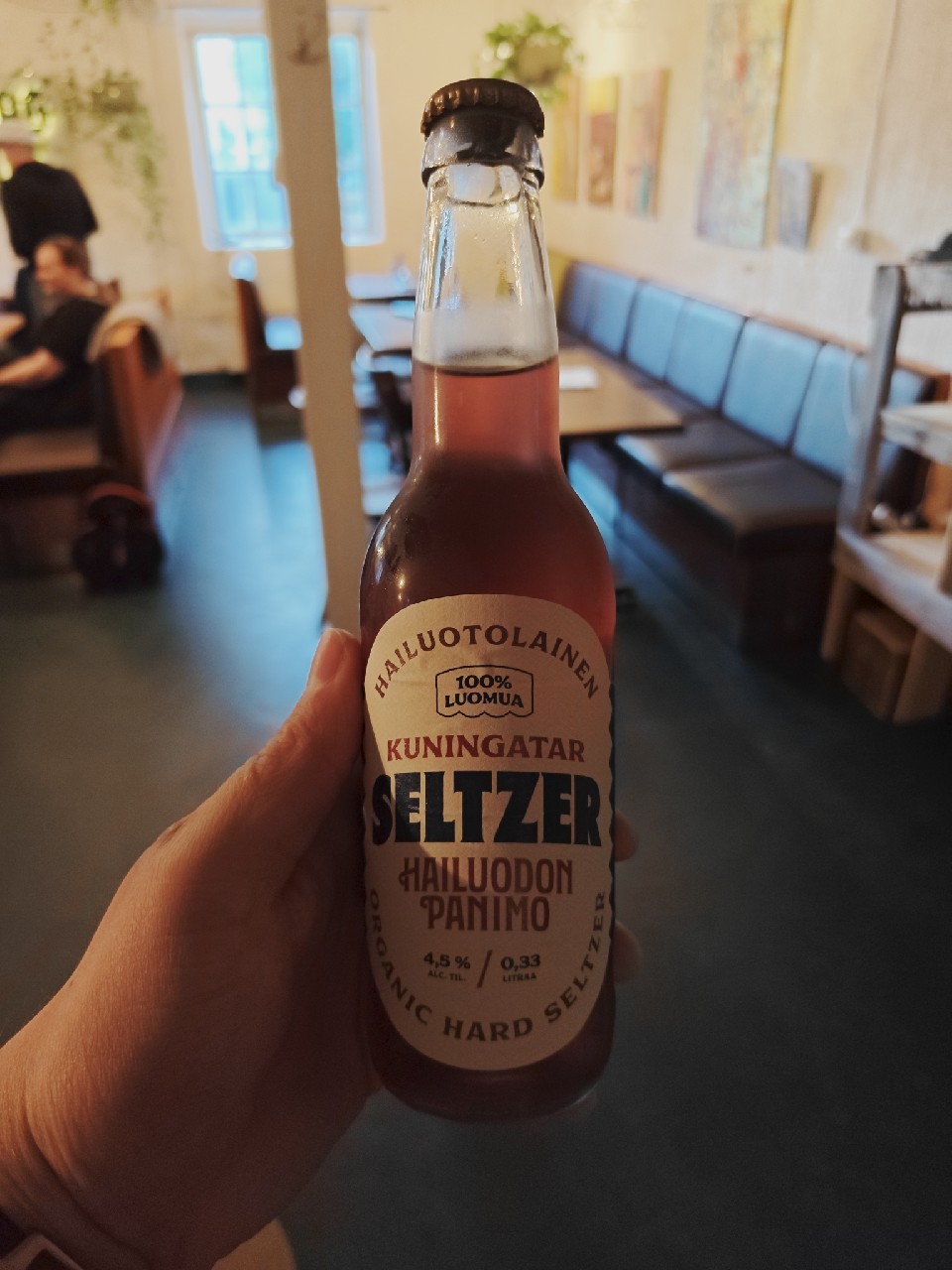 Kuningatar Seltzer, Finland