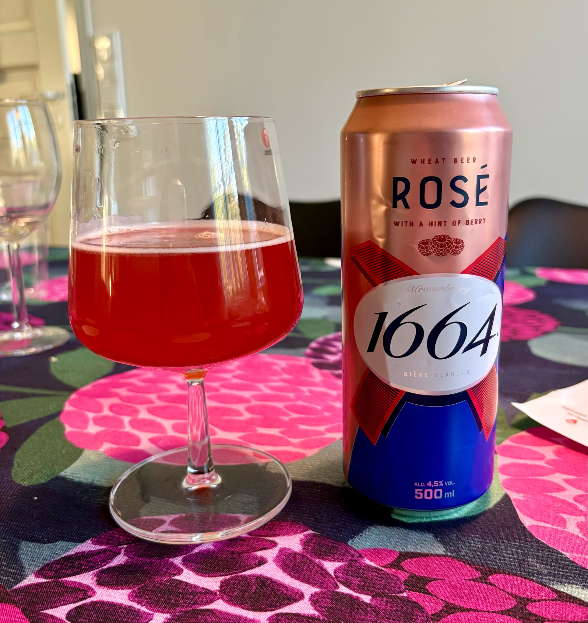 1664 Rosé, France