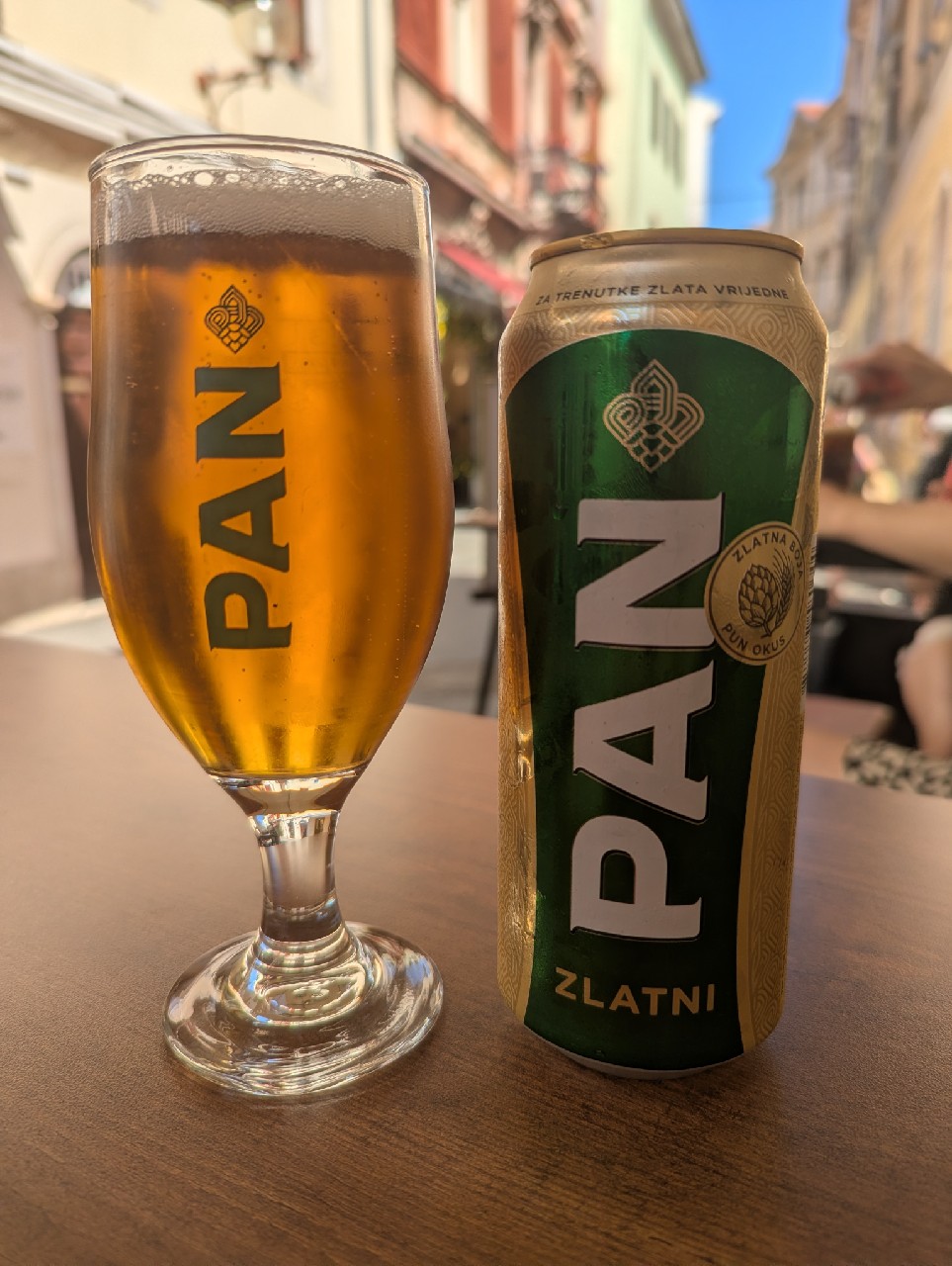 Pan Zlatni, Carlsberg Croatia