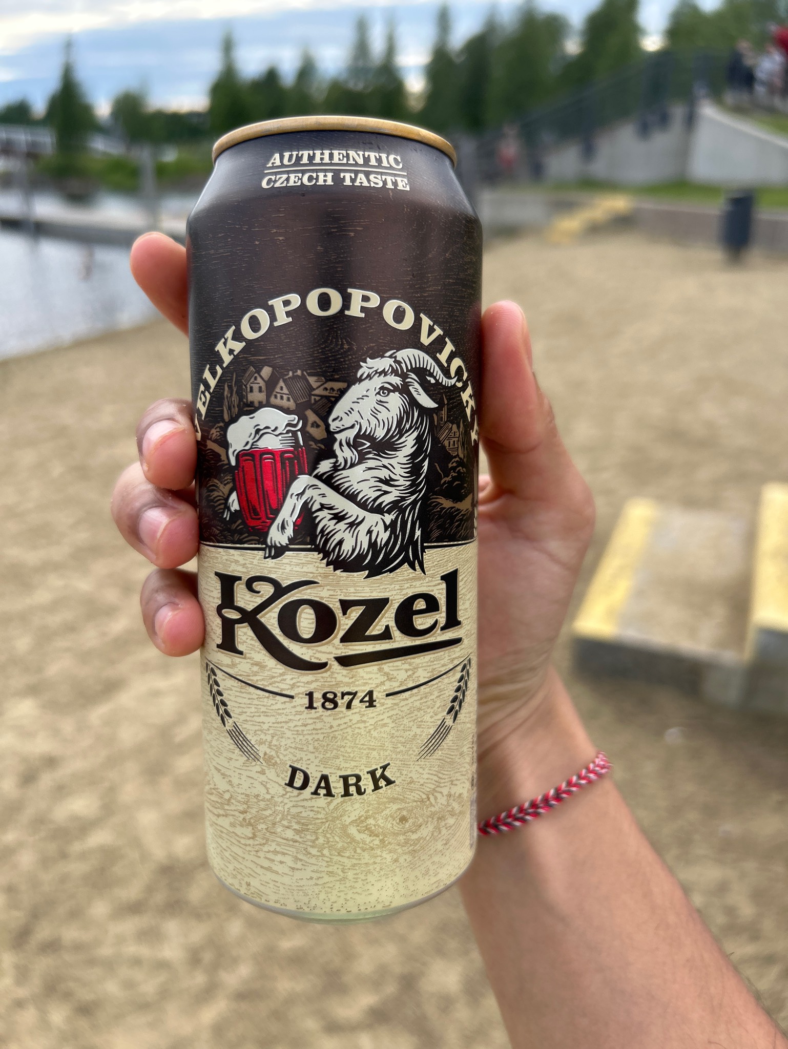 Kozel Černý / Dark, Pivovar Velké Popovice (Asahi Breweries)