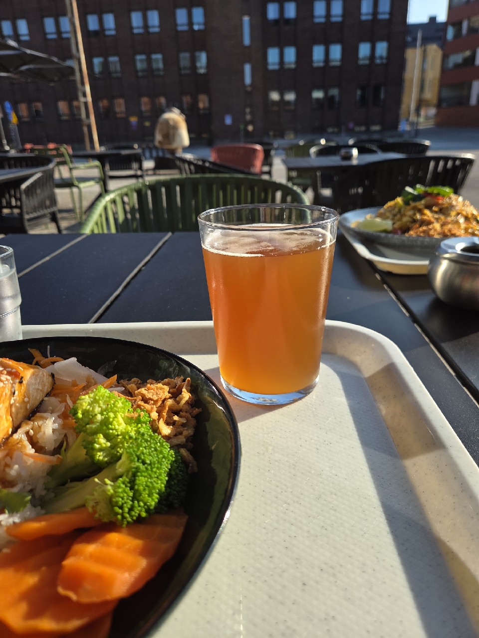 River & Mountain, Amity Brew Co.