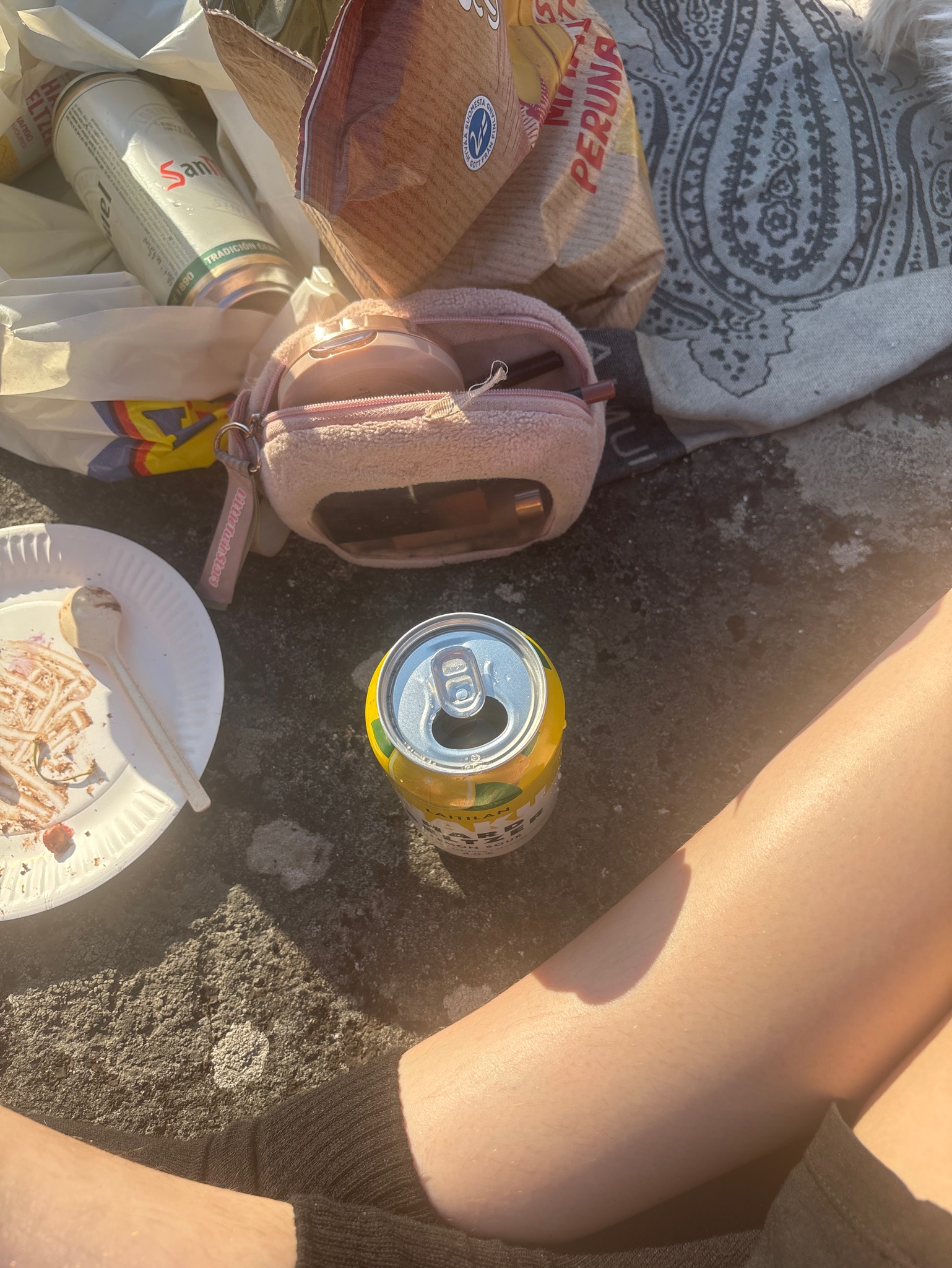 Laitilan Naku Hard Seltzer Lemon Sour 4%, Finland