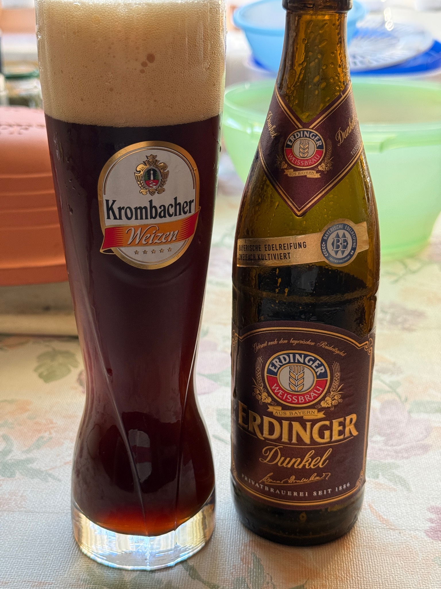 Erdinger Weißbier Dunkel, Erdinger Weissbräu