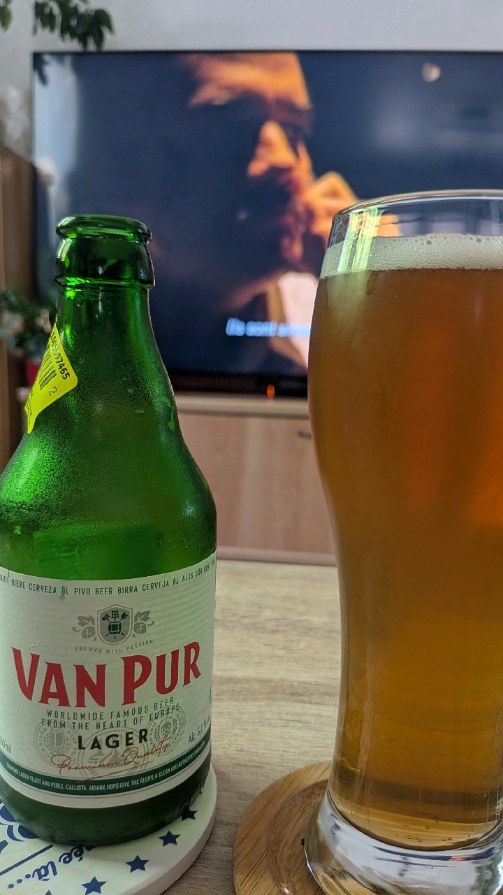 Van Pur Lager, Poland