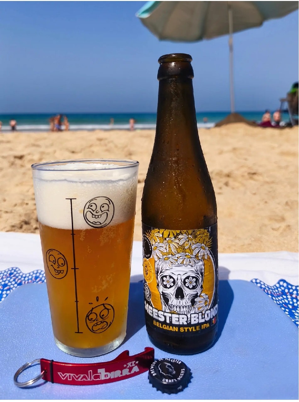 Meester Blond IPA, Brewery De Meester