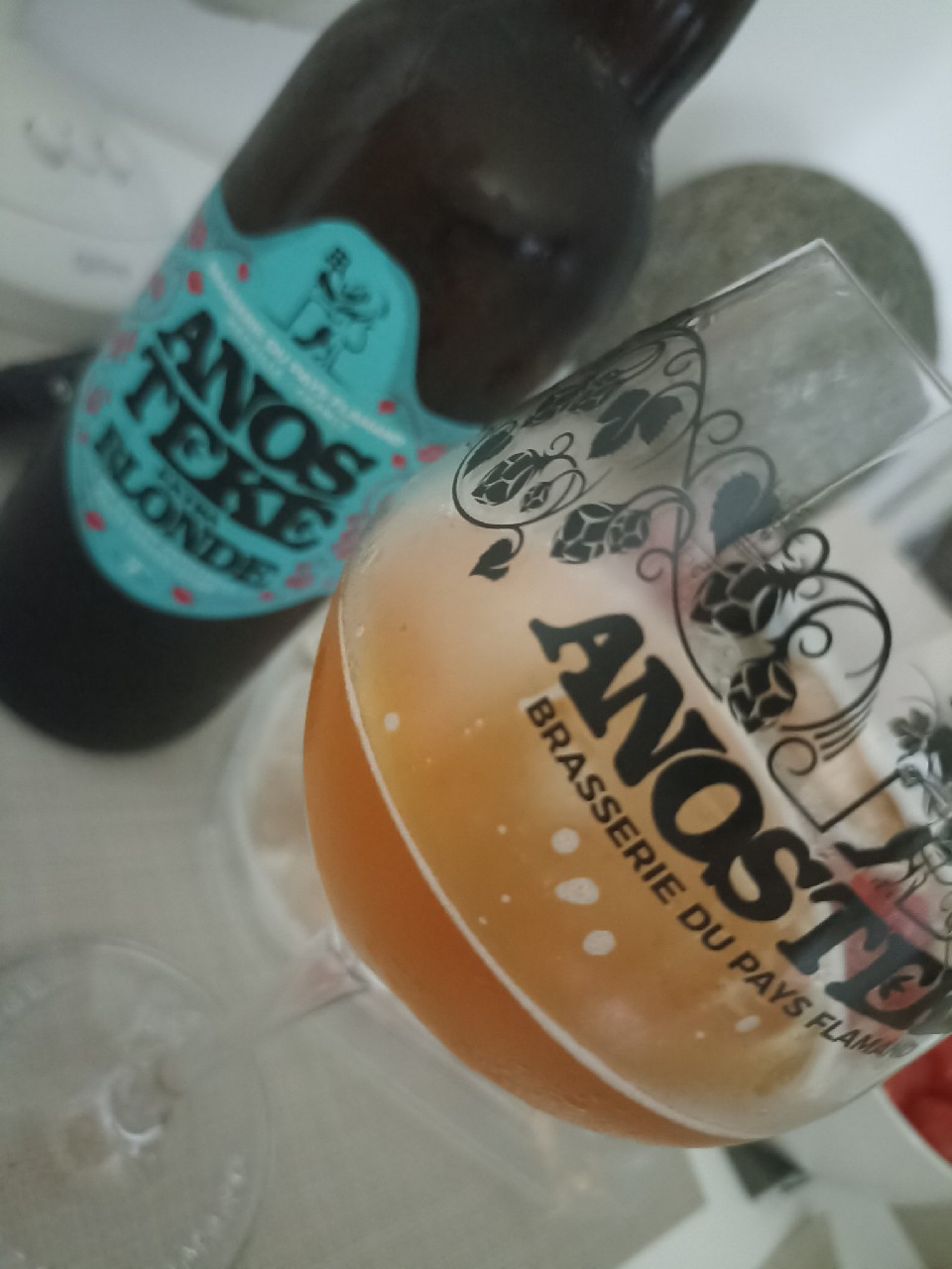 Anosteké Extra Blonde, Brasserie Du Pays Flamand