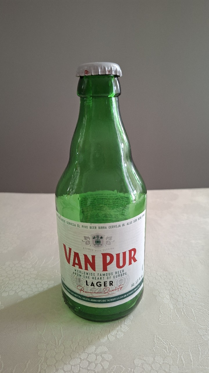 Van Pur Lager, Poland