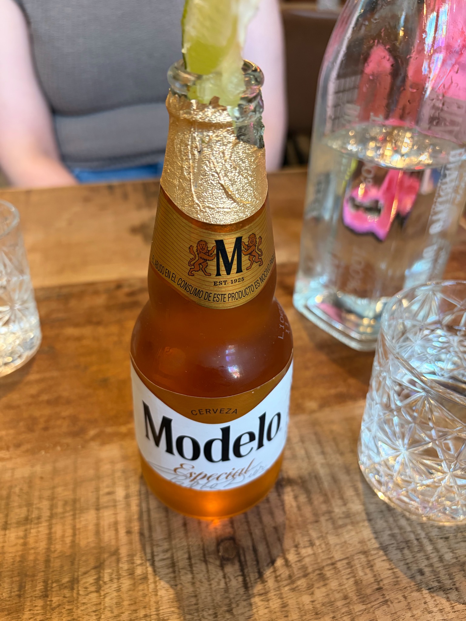 Modelo Especial, Grupo Modelo (ABInBev)
