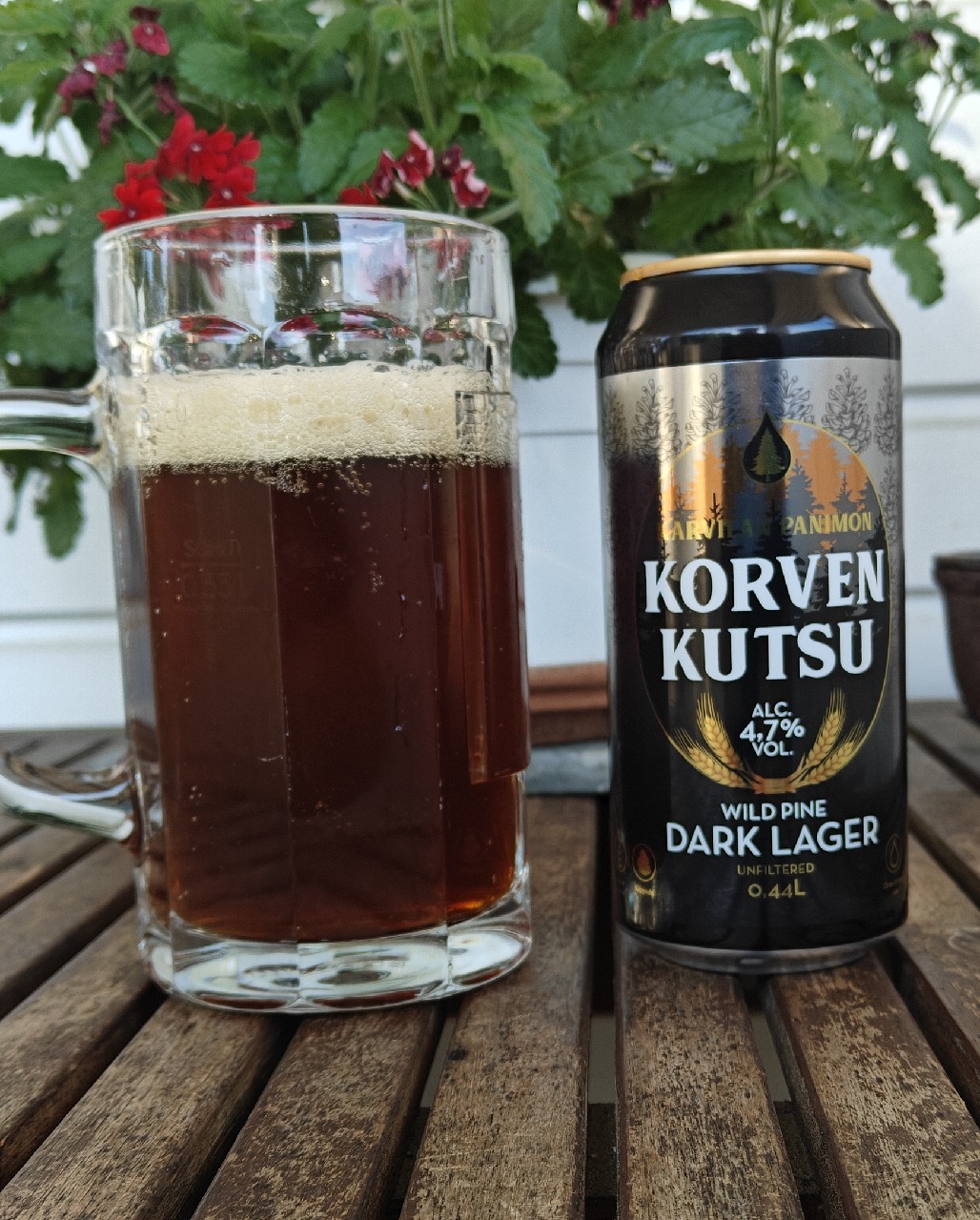 Korven Kutsu Wild Pine Dark Lager, Karvilan Panimo