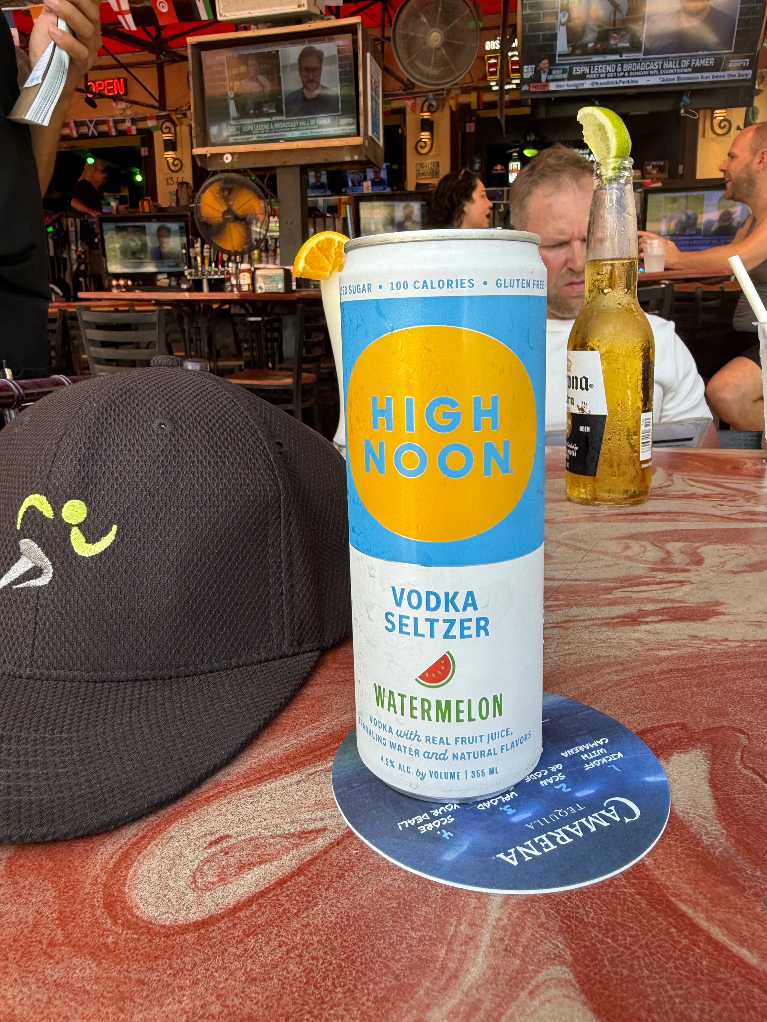 High noon seltzer watermelon, JJ Seltzer GmbH