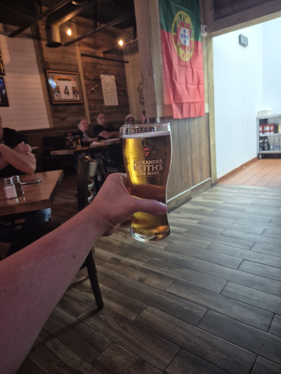 Alexander Keith's India Pale Ale, Oland Brewery / A. Keith's Brewery (Labatt Brewing Company)