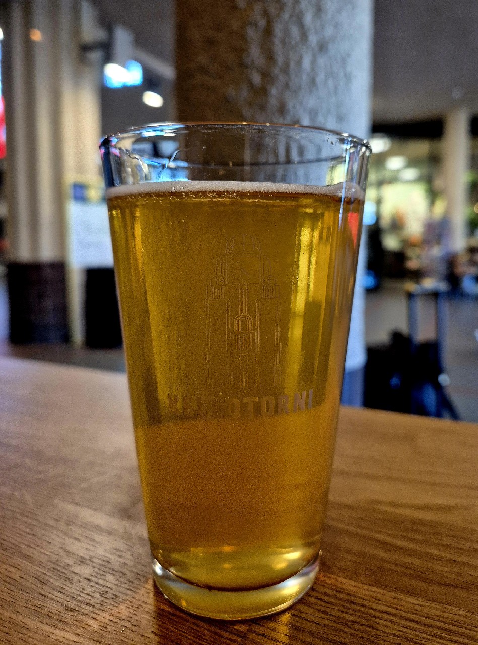 Kaski Helles, Finland