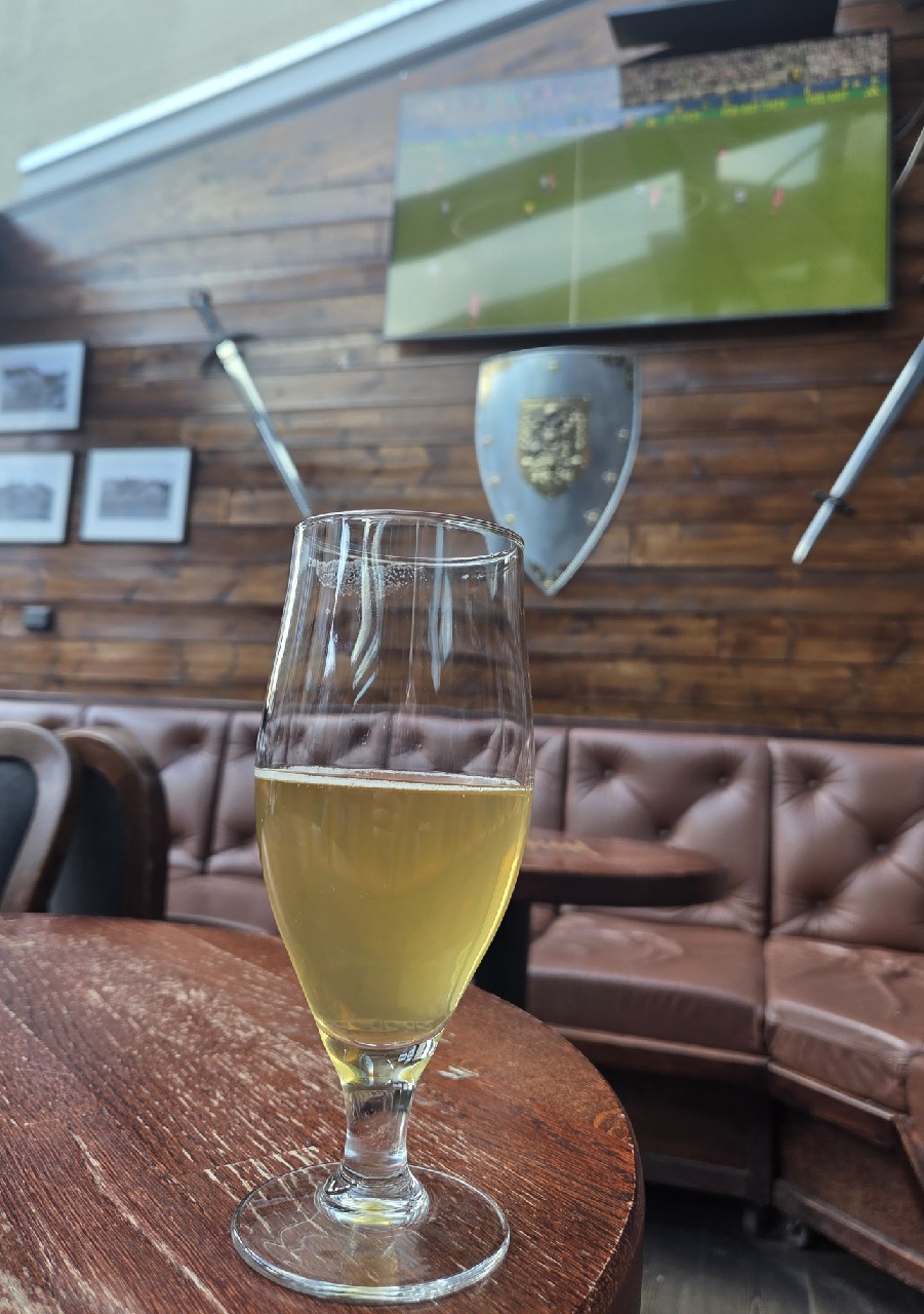 30 Days Italian Pilsner, To Øl
