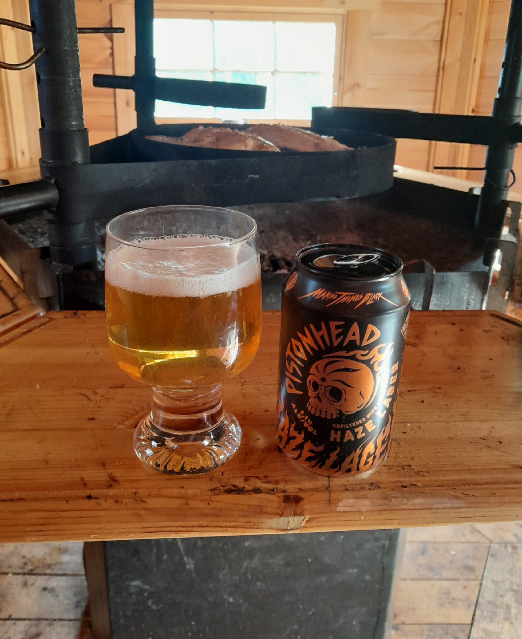 Pistonhead Haze Lager, Brutal Brewing (Spendrups Bryggeri)