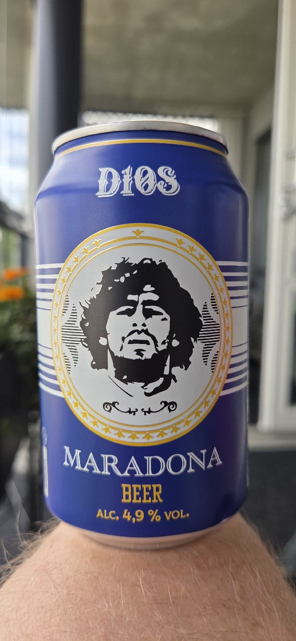 d10s Maradona, Latvia