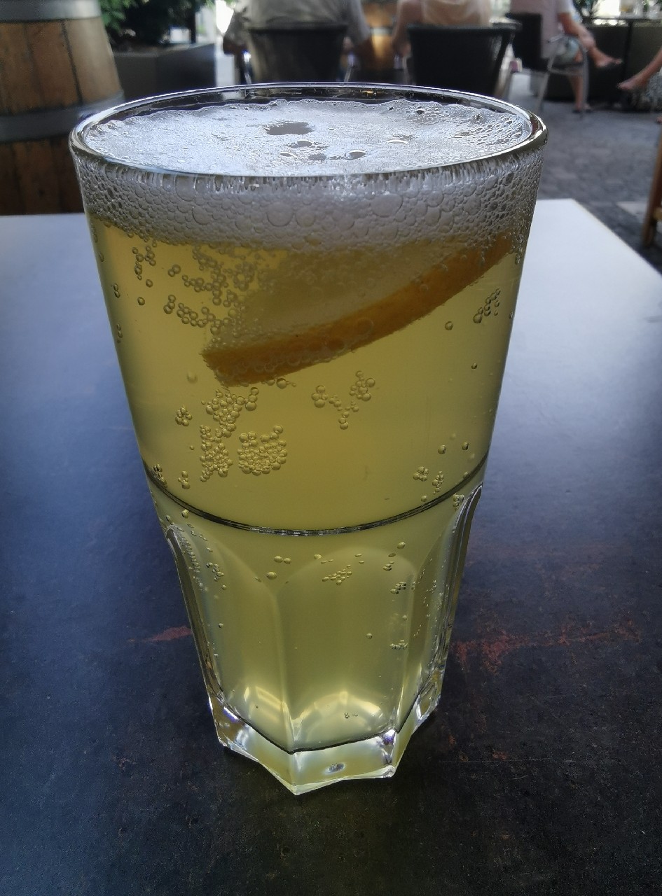 La Blanche Mule, France