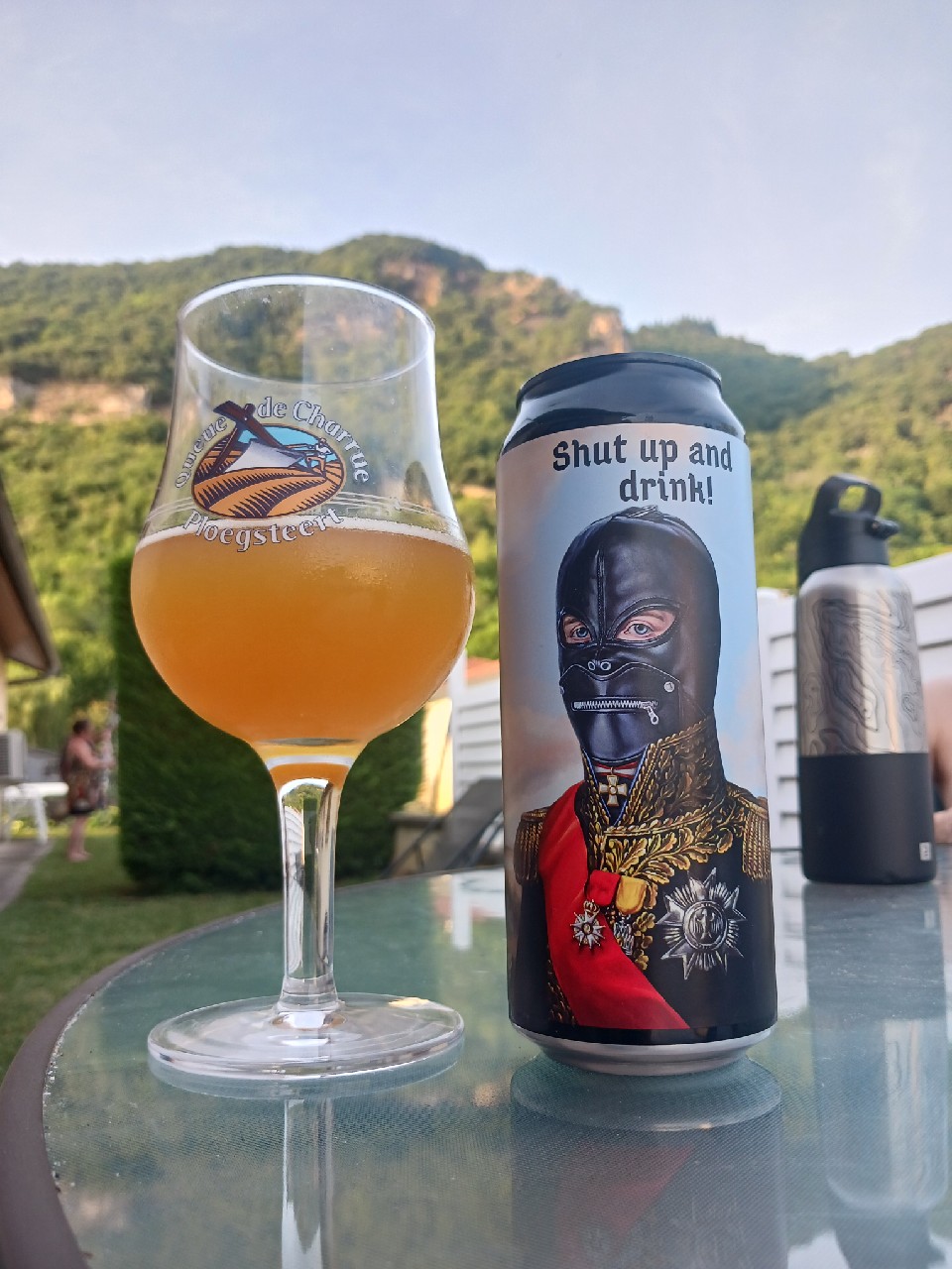 Shut Up And Drink !, France