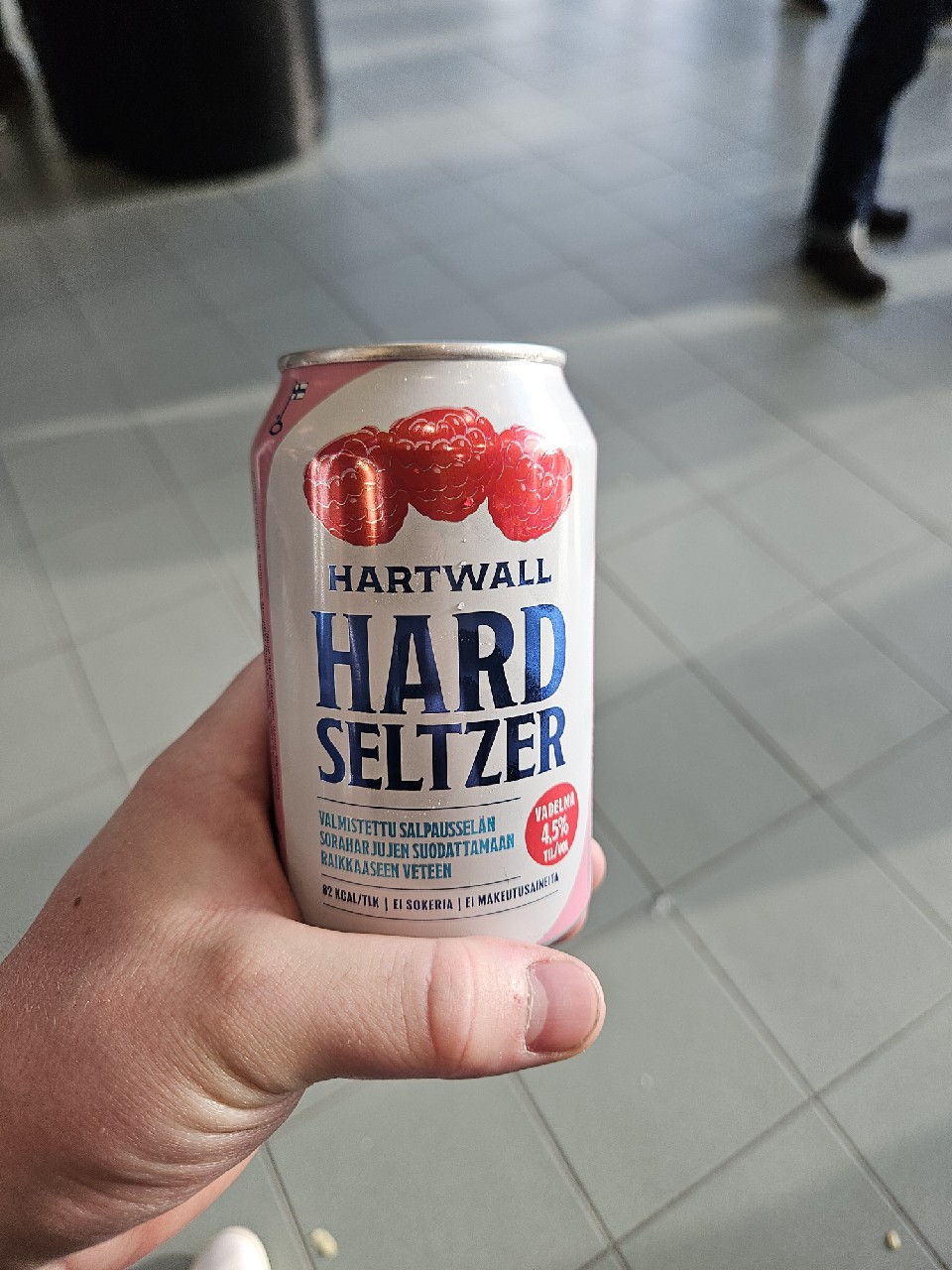 Hartwall Hard Seltzer Vadelma, Finland