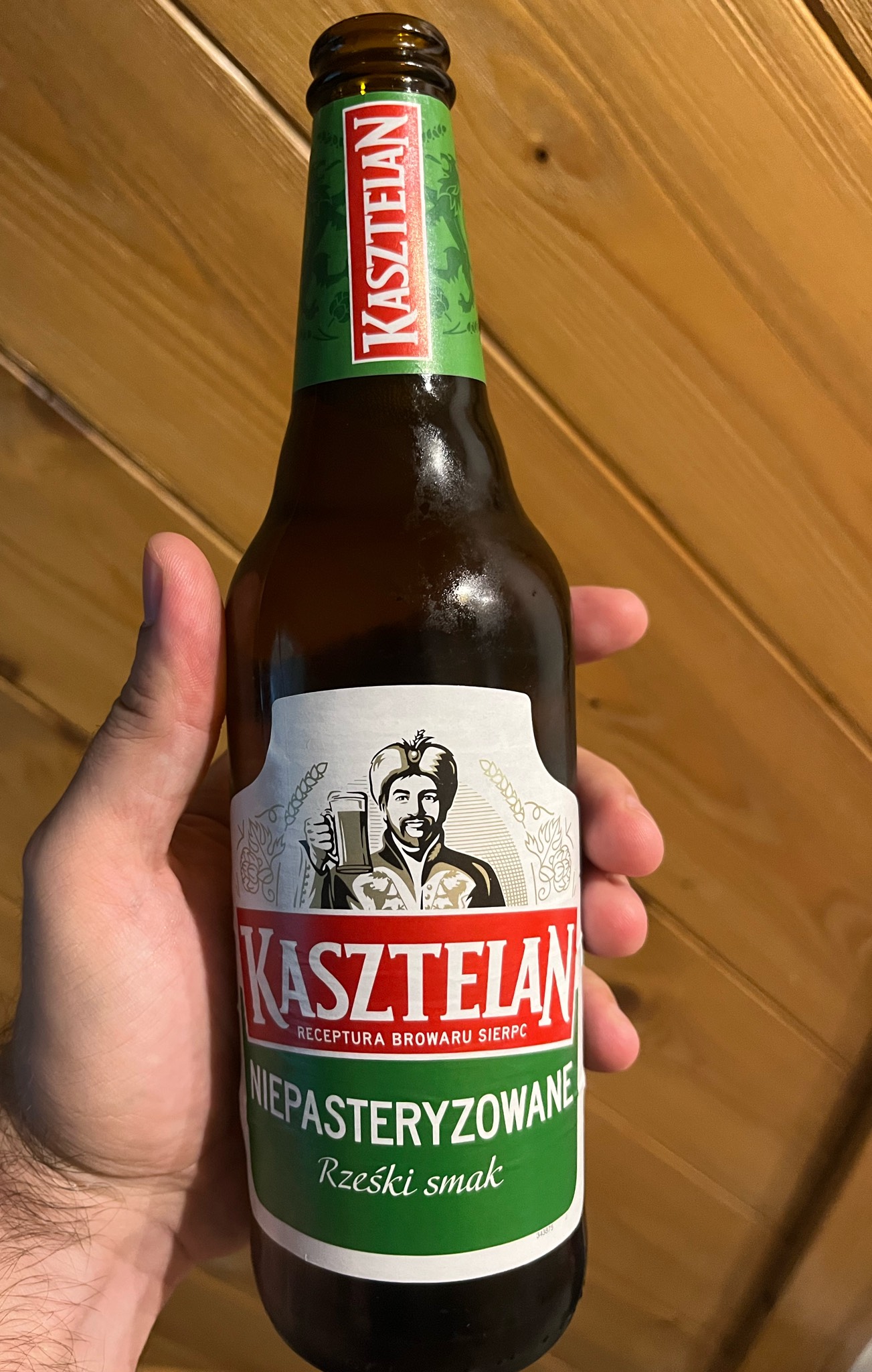 Kasztelan Niepasteryzowane, Poland