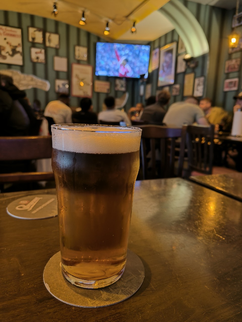 Staropramen / Staropramen Premium / Ležák, Pivovary Staropramen (MolsonCoors)