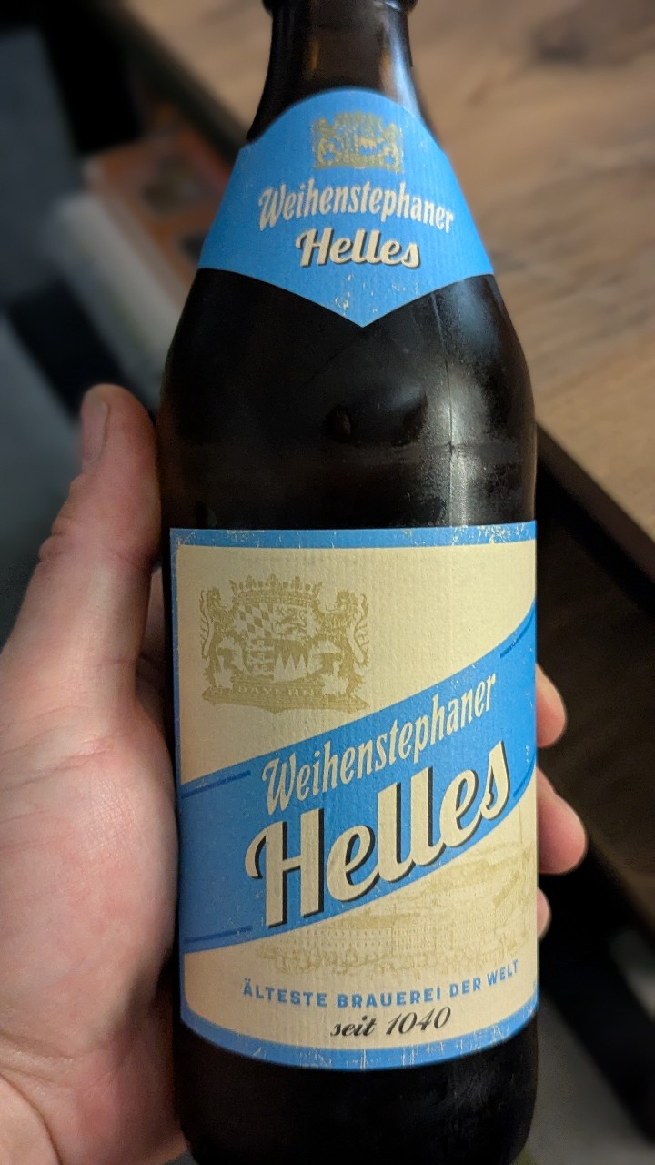 Weihenstephaner Helles, Bayerische Staatsbrauerei Weihenstephan
