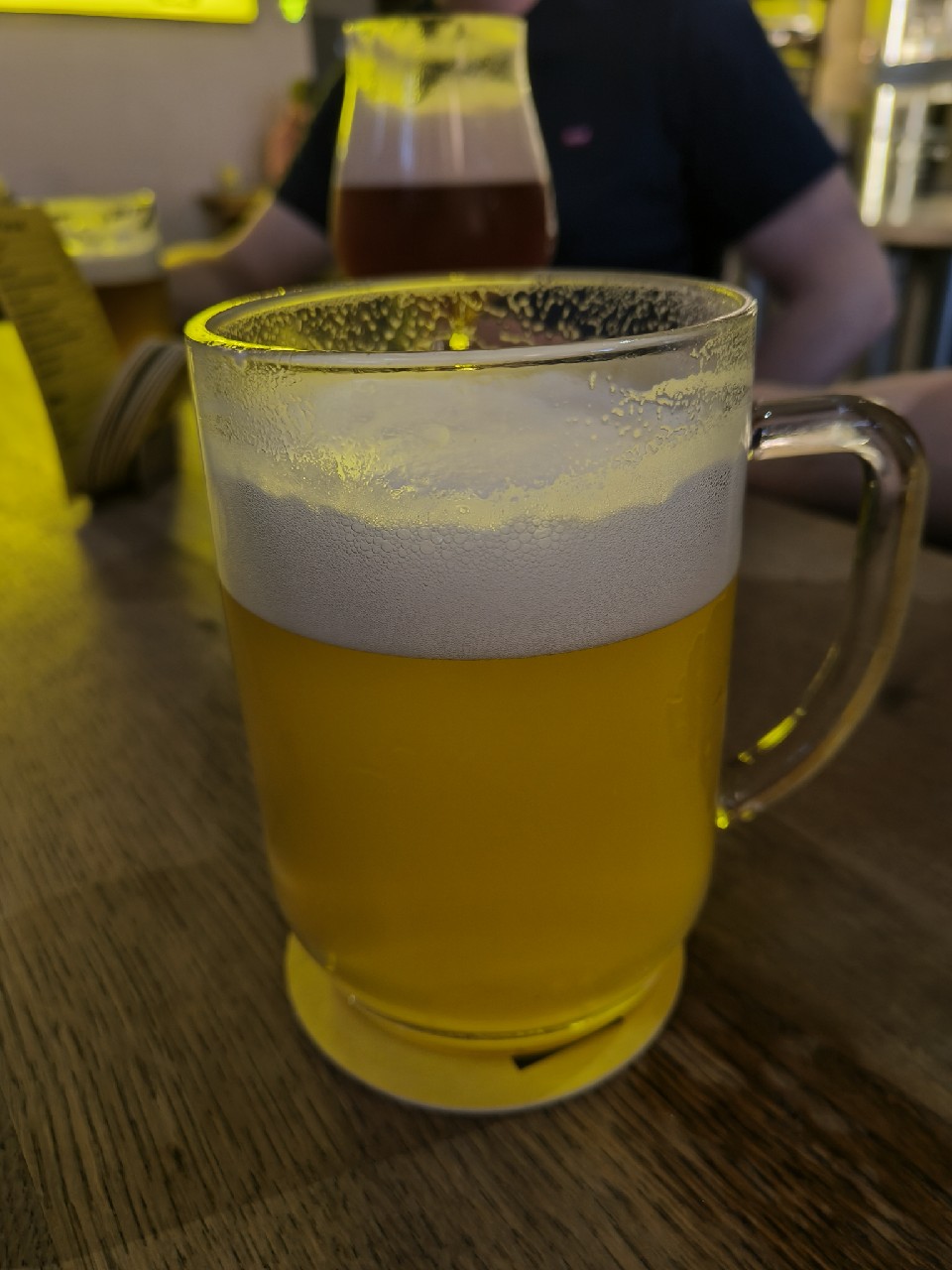 Místní Pivo 12°, Dva Kohouti