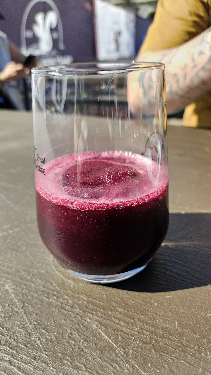 Bianca Slushy XXL Blueberry Cherry Cheesecake Lassi Gose, Sweden