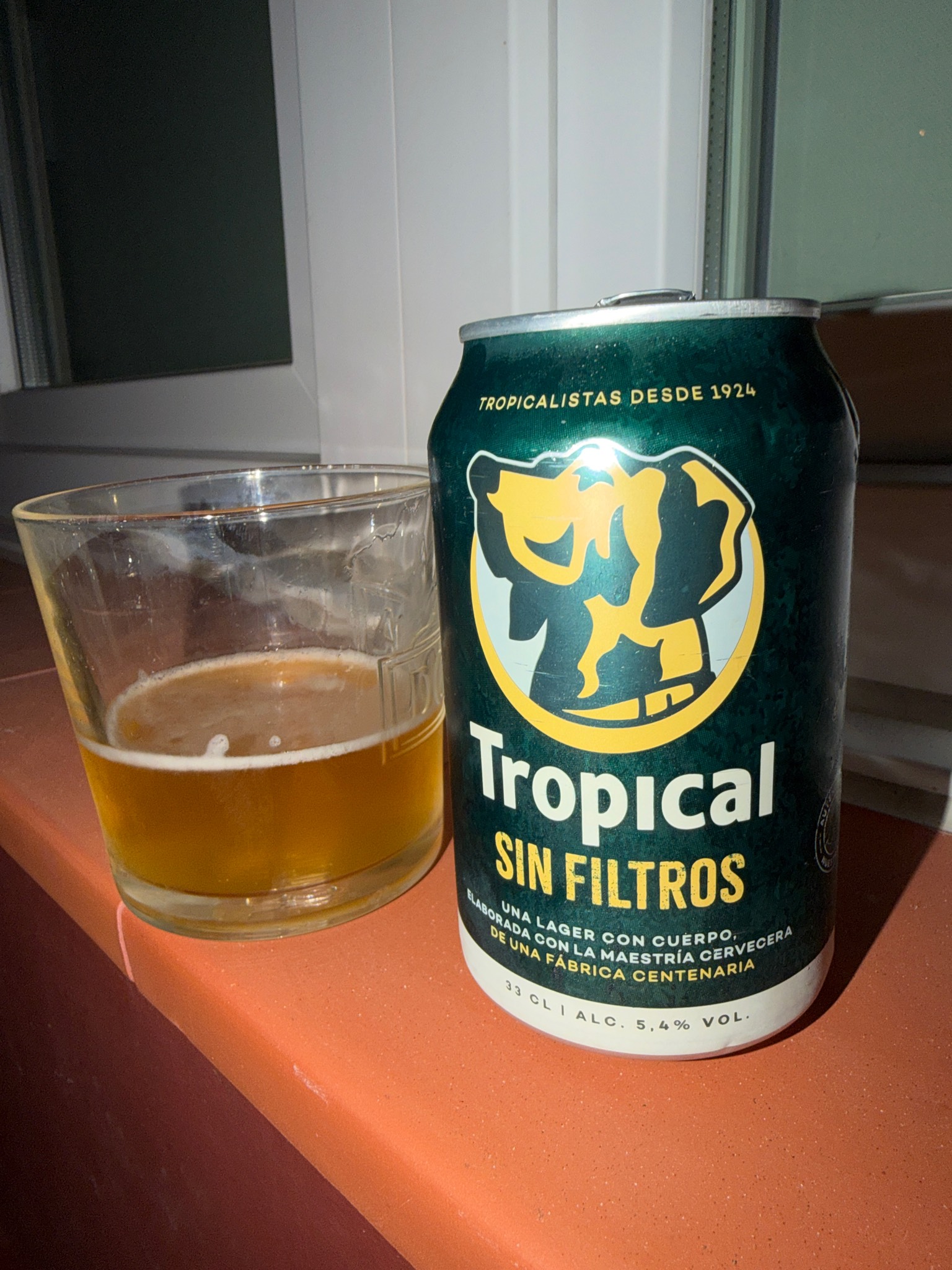 Tropical Sin Filtros, Compañia Cervecera de Canarias (SABMiller)