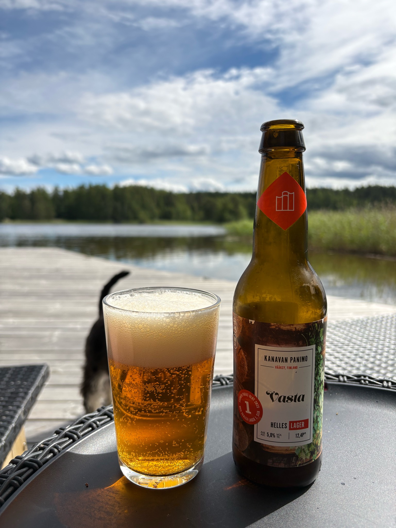 Vasta, Finland