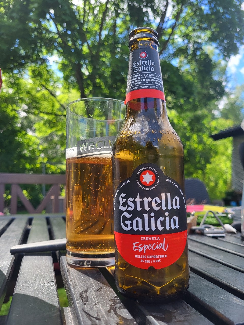 Estrella Galicia Especial, Hijos de Rivera, S.A.U.