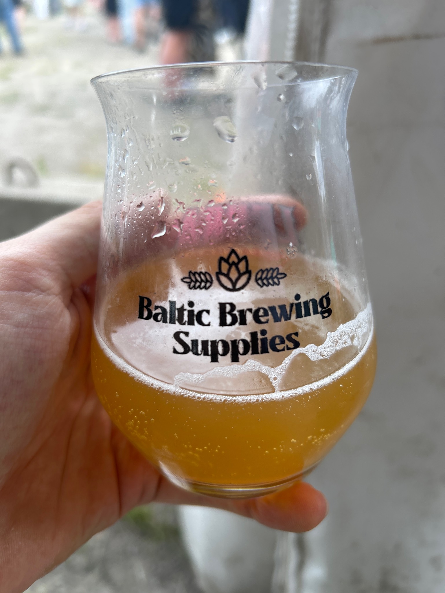 Mangofeber DIPA, Sweden