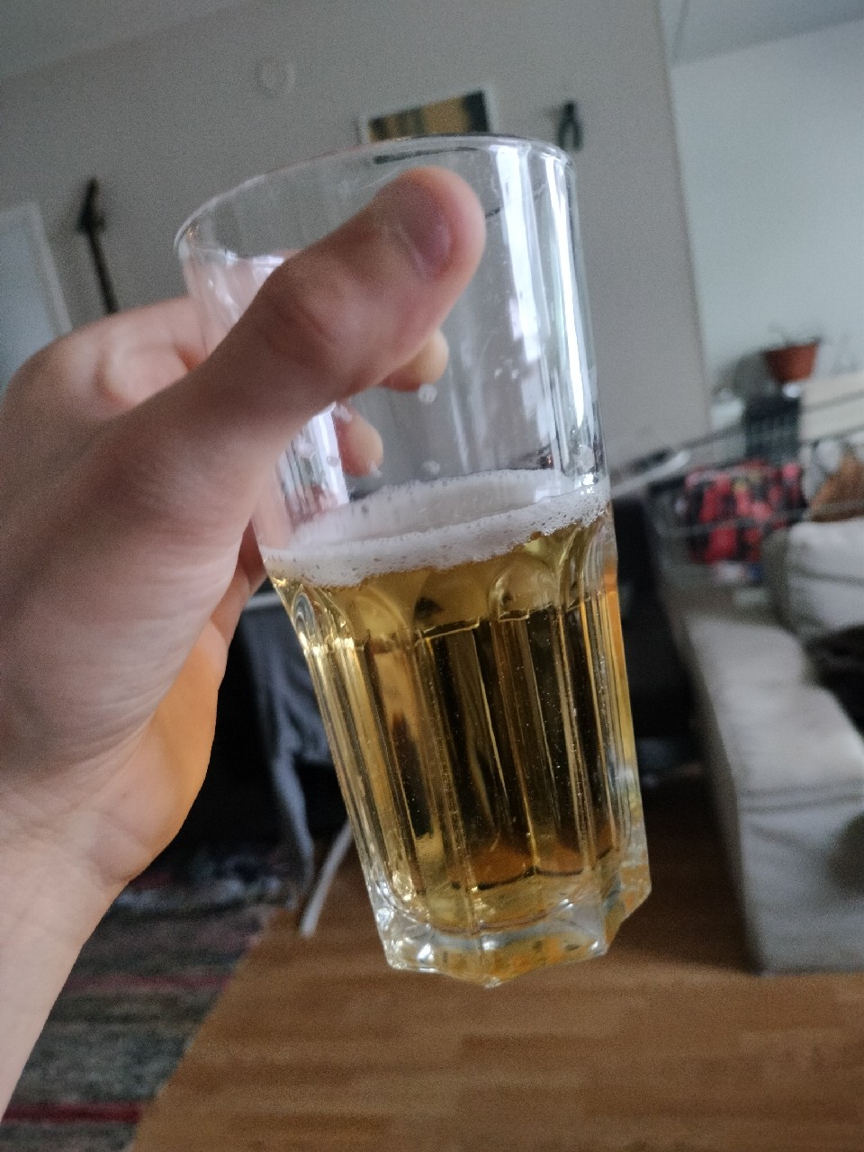 Premium 4.5%, Estonia