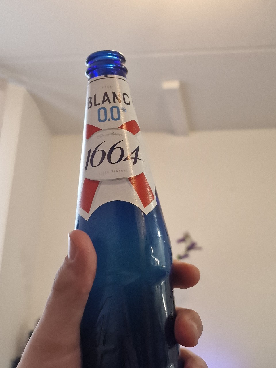 1664 Blanc Sans Alcool, France