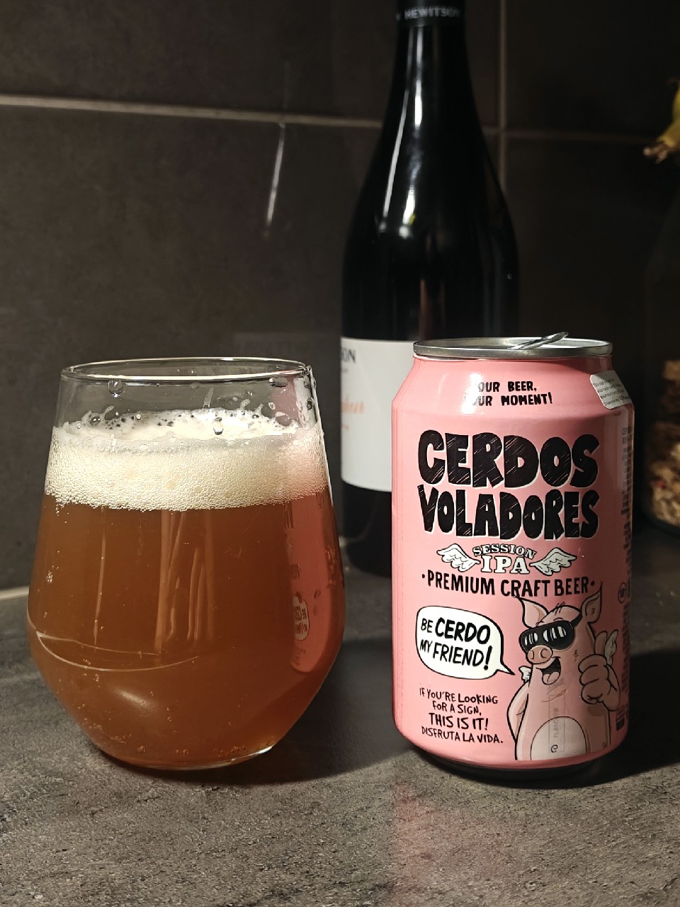 Cerdos Voladores Session IPA, Barcelona Beer Company