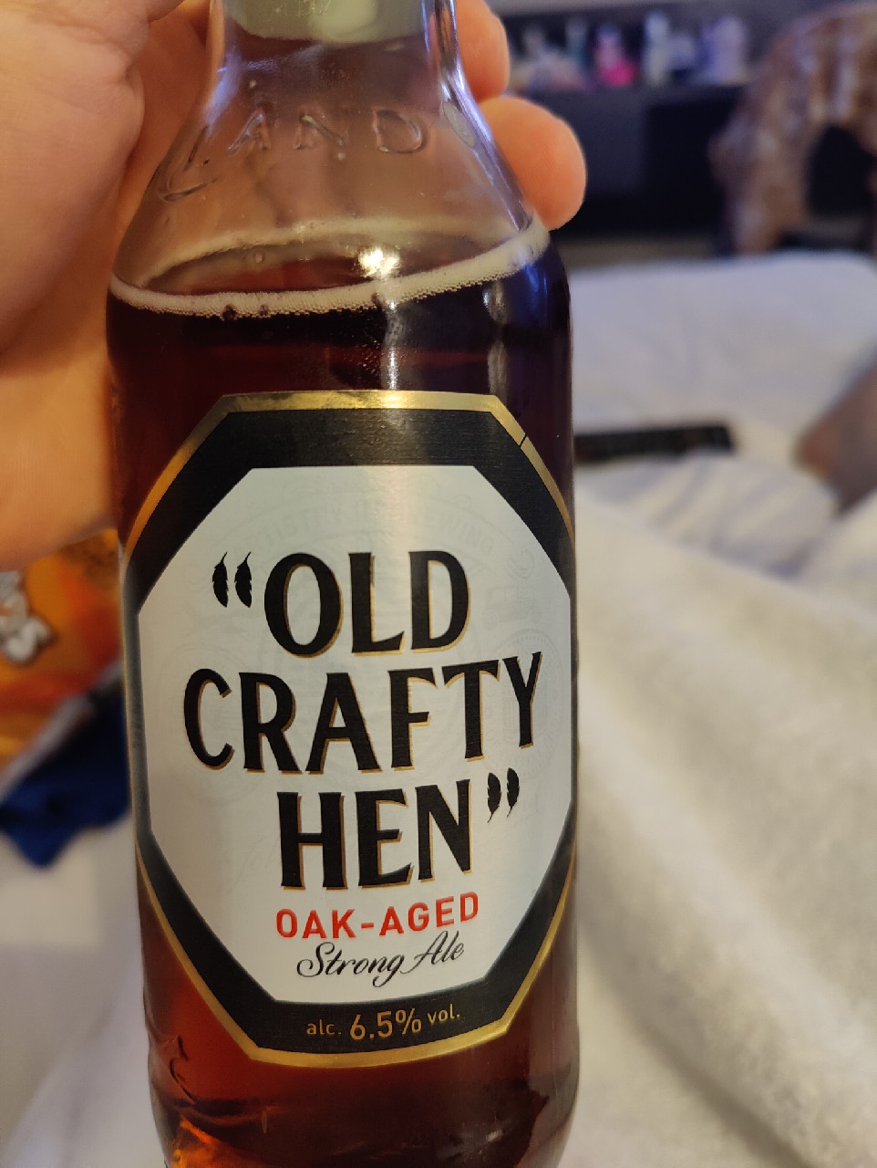 Old Crafty Hen, Greene King
