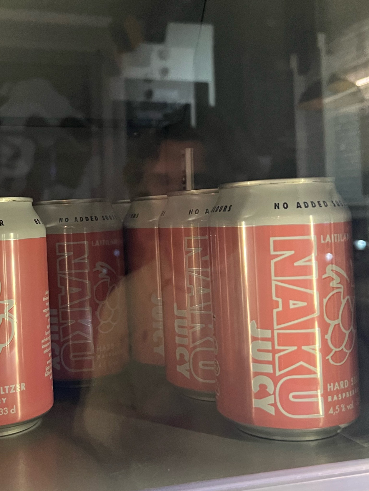NAKU Juicy Hard Seltzer Raspberry, Finland