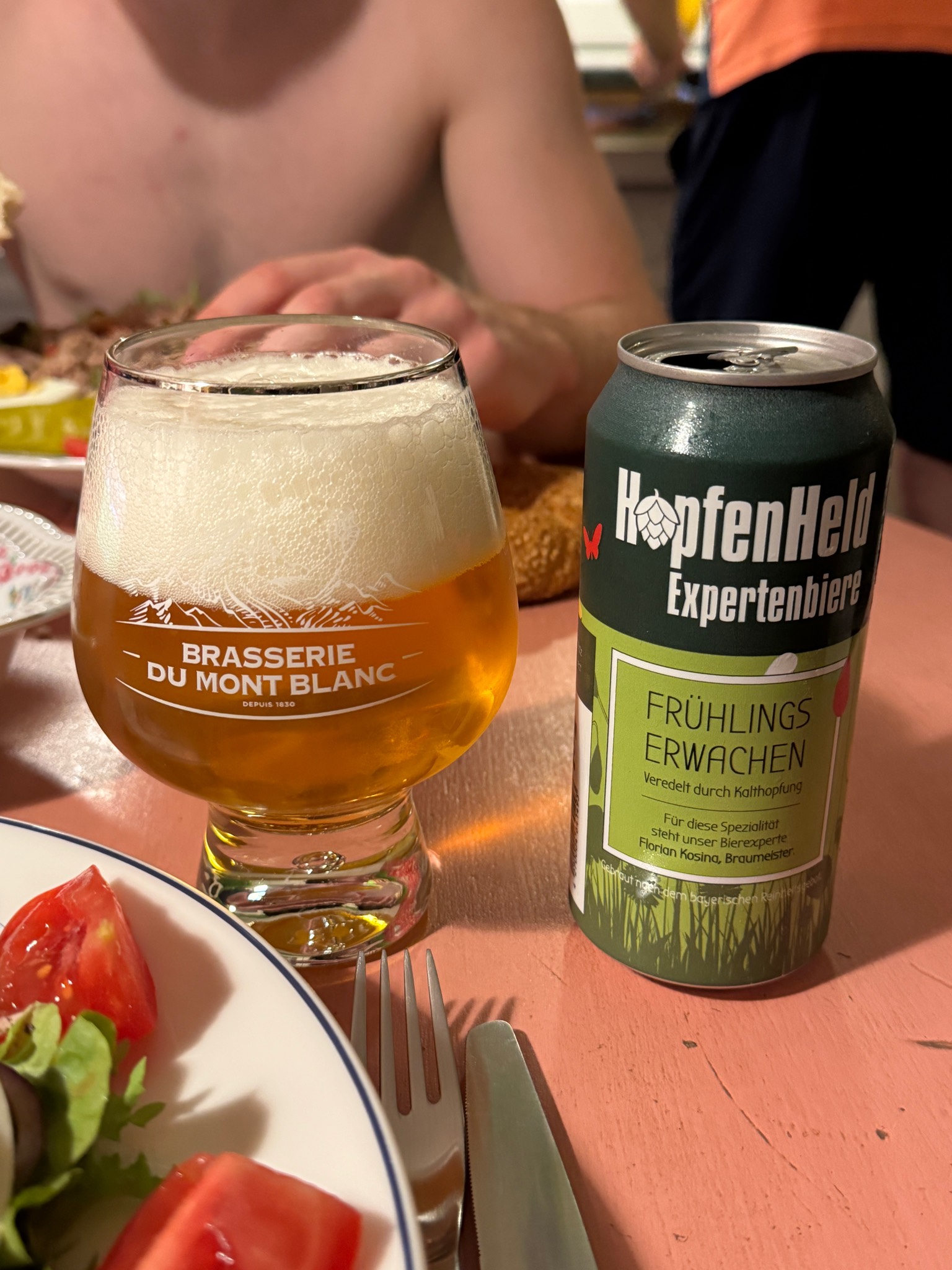Frühlingserwachen, Hopfenheld