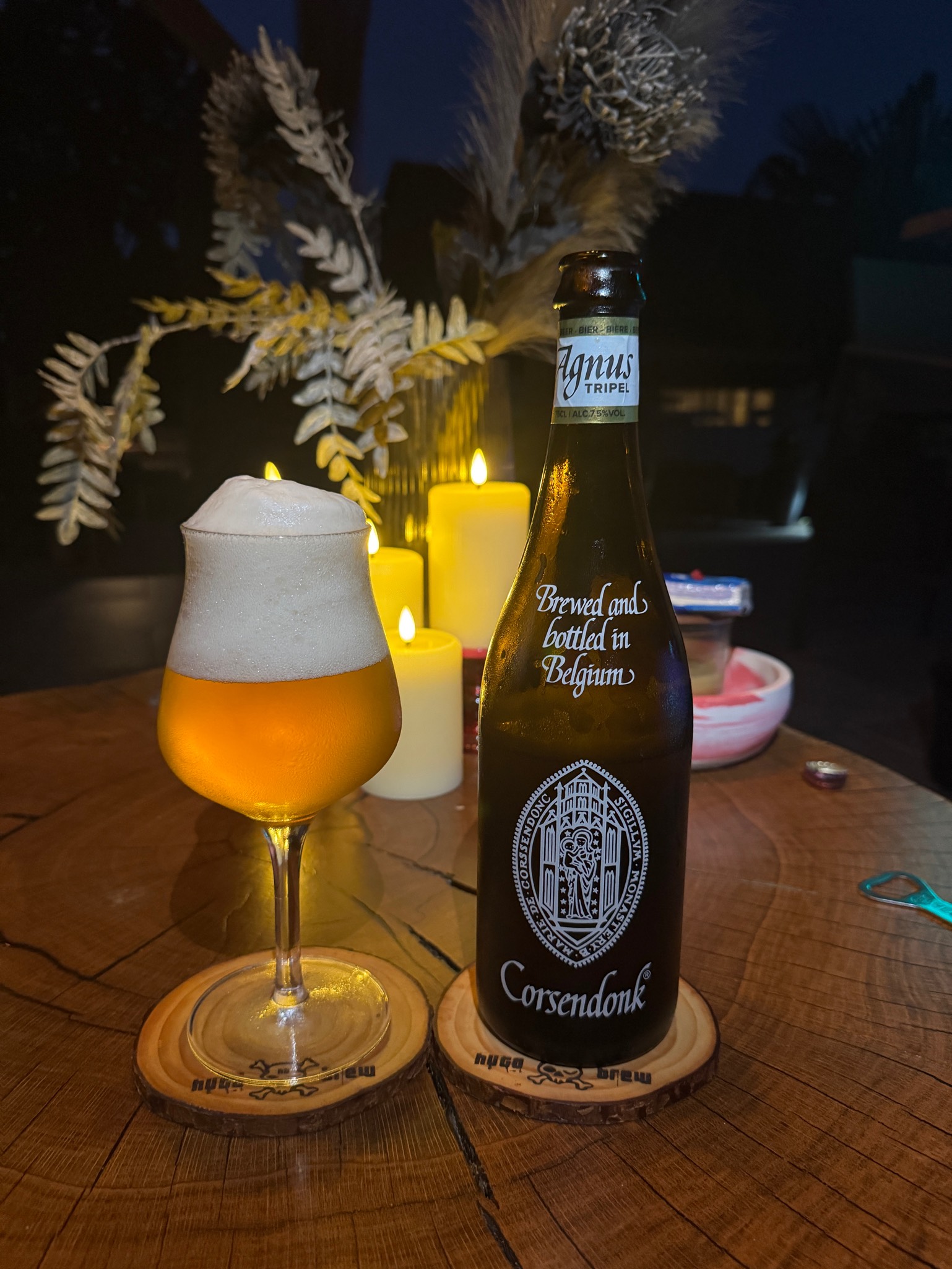 Corsendonk Agnus Tripel / Abbey Pale, Belgium