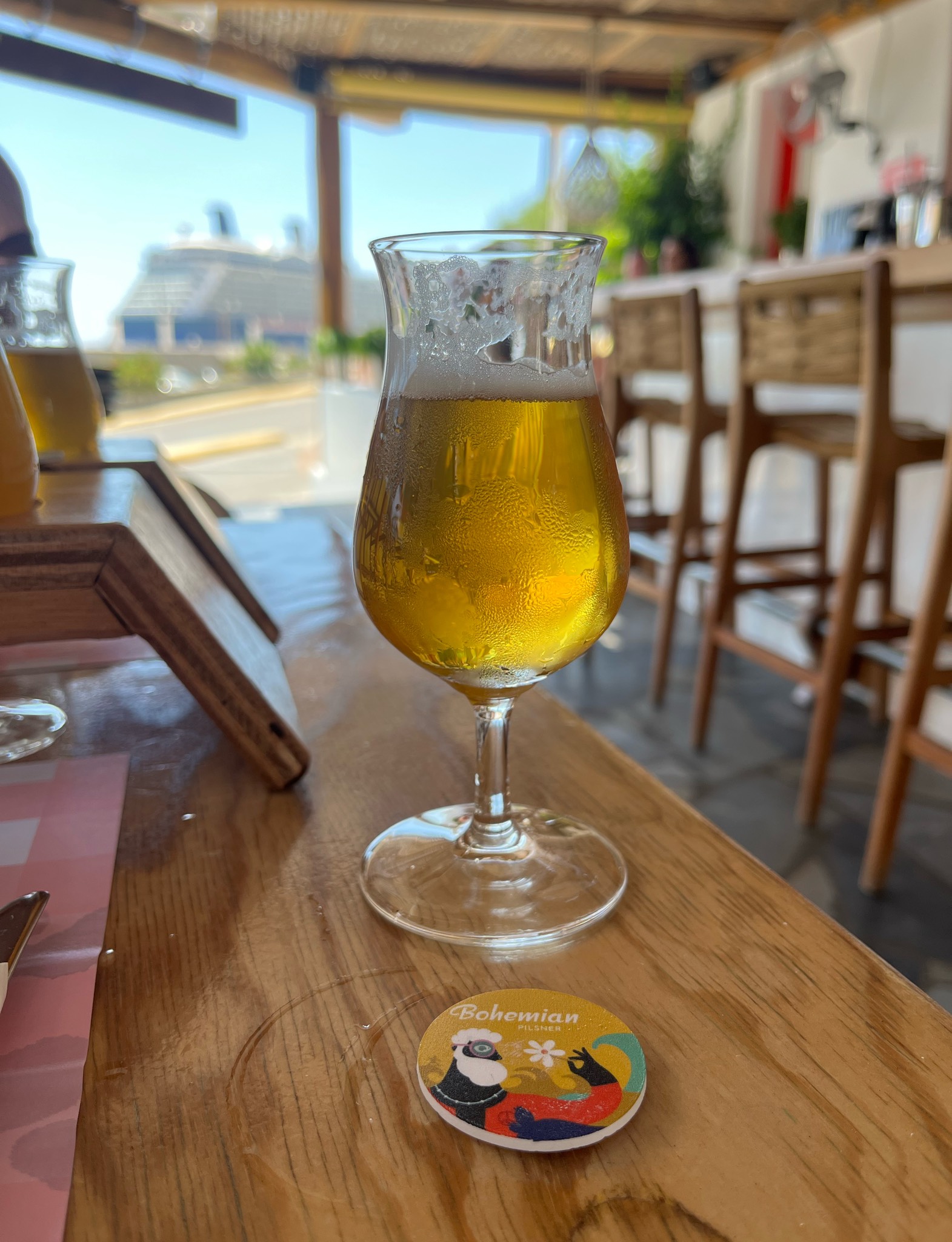 Mikònu Bohemian Pilsner, Mykonos Brewing Company