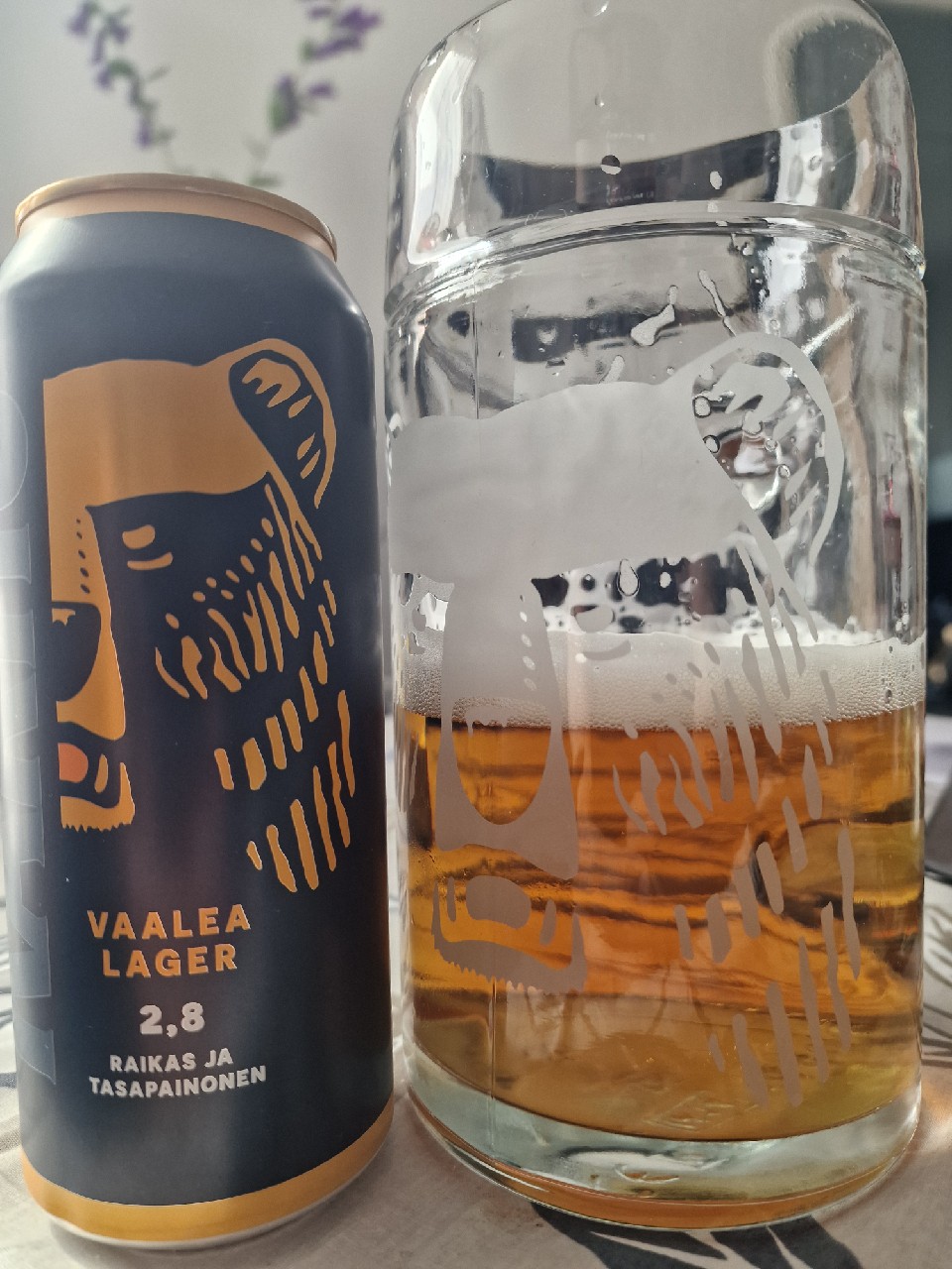 Karhu Vaalea Lager, Finland