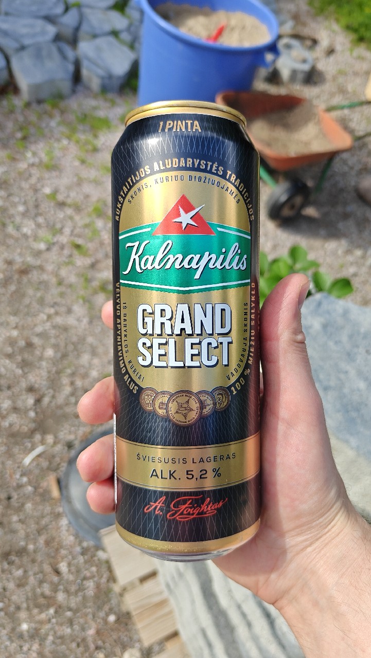 Grand Select, Kalnapilis (Royal Unibrew)