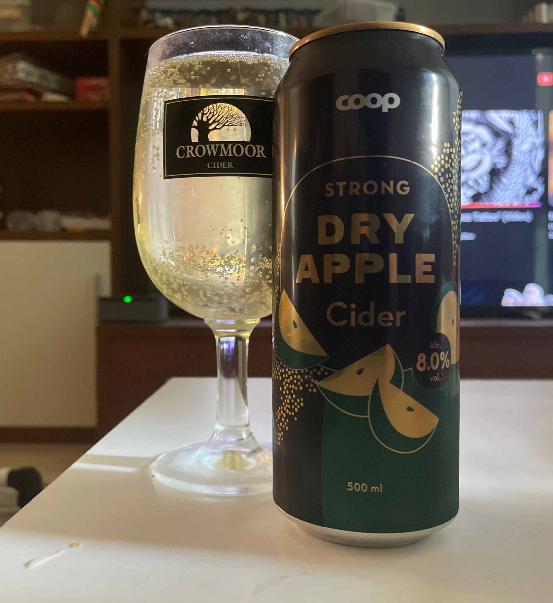 Coop Strong Dry Apple Cider, Finland