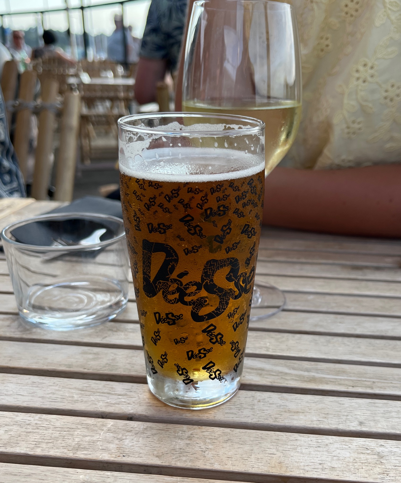 Déesse Blonde, France