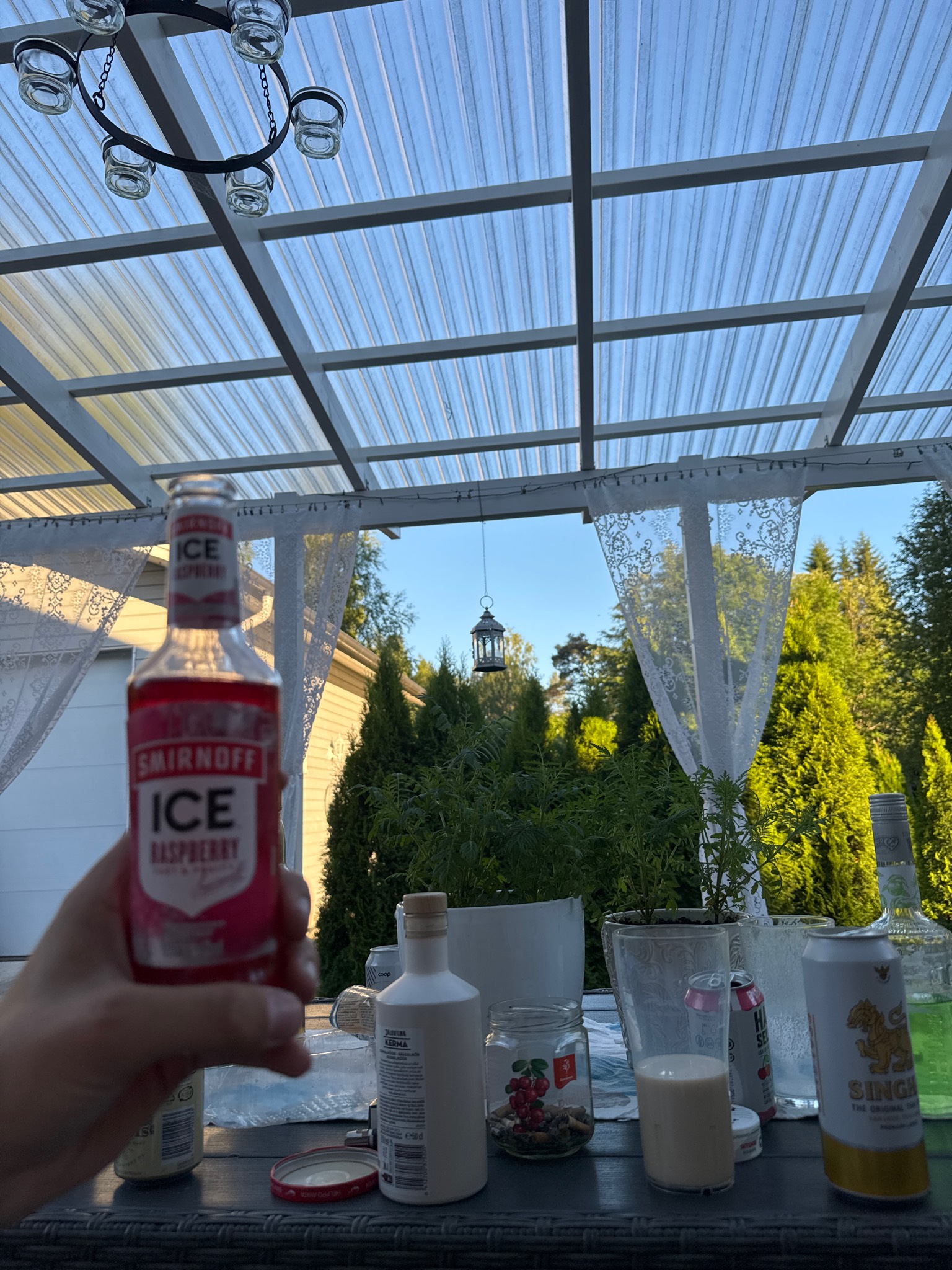 Smirnoff Ice Raspberry Tart, Russia