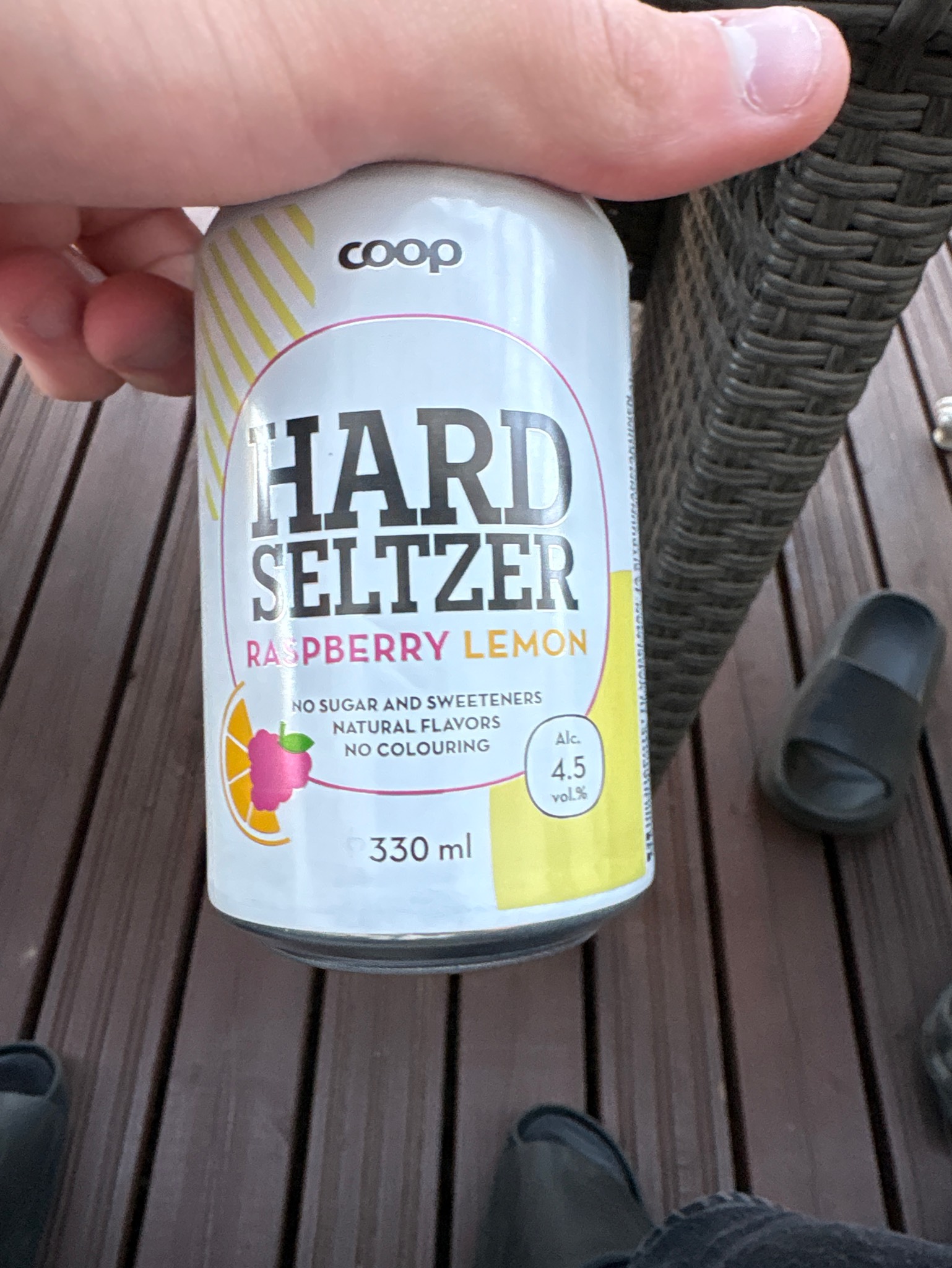 Coop Raspberry-Lemon Hard Seltzer, Finland