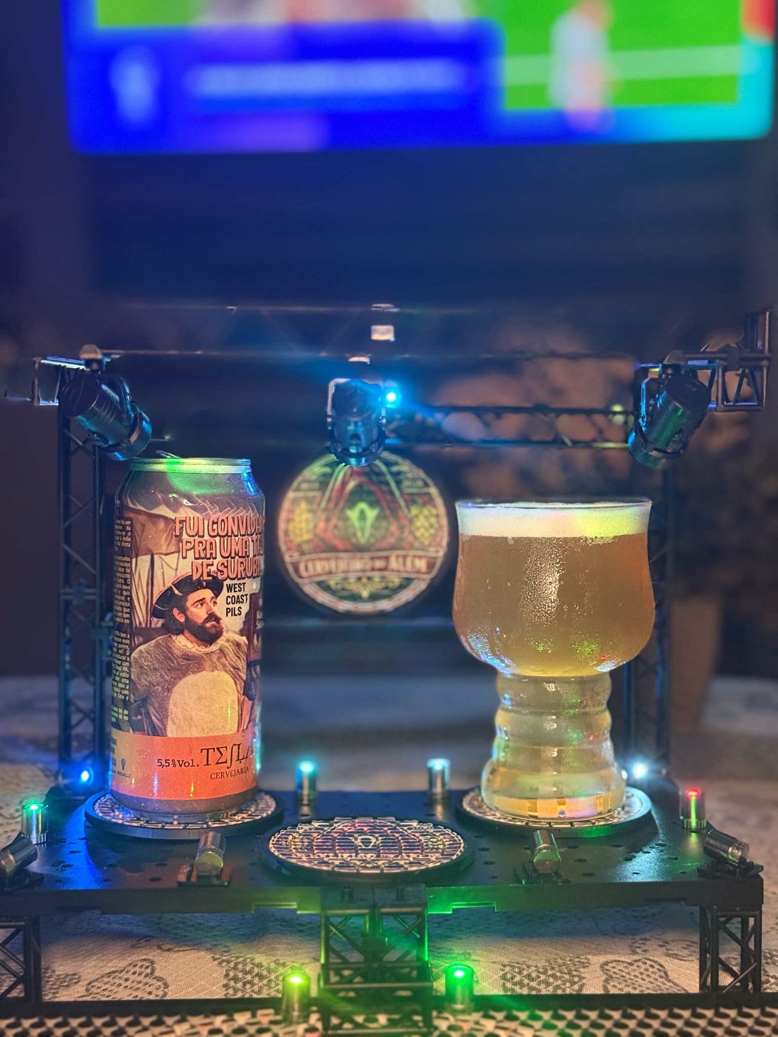 Fui convidado pra uma tal de suruba, Tesla Cervejaria