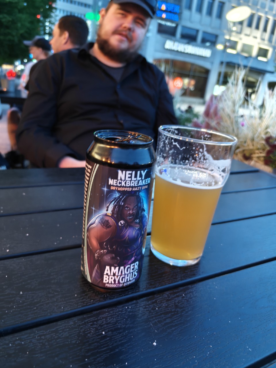Nelly Neckbreaker, Denmark