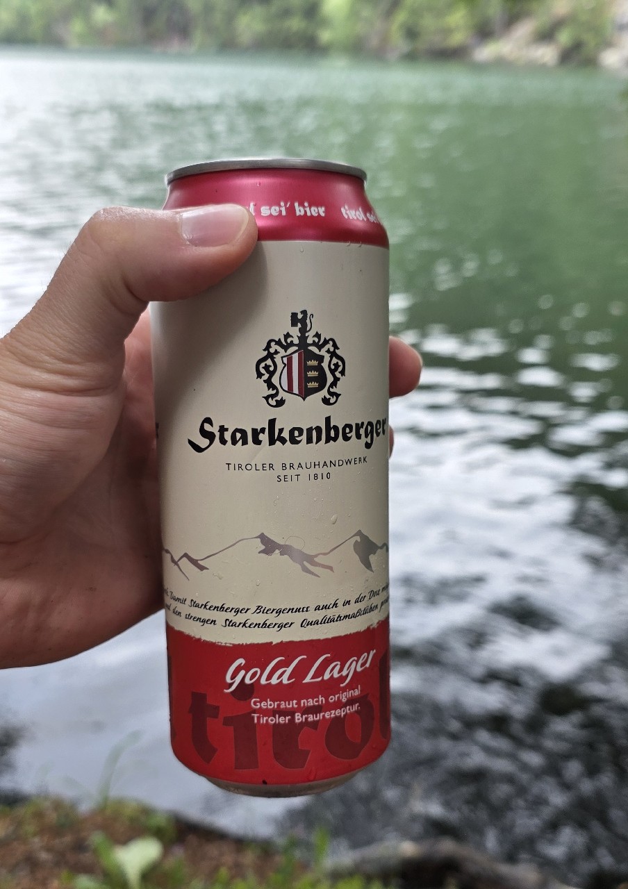 Starkenberger Gold Lager, Brauerei Schloss Starkenberg