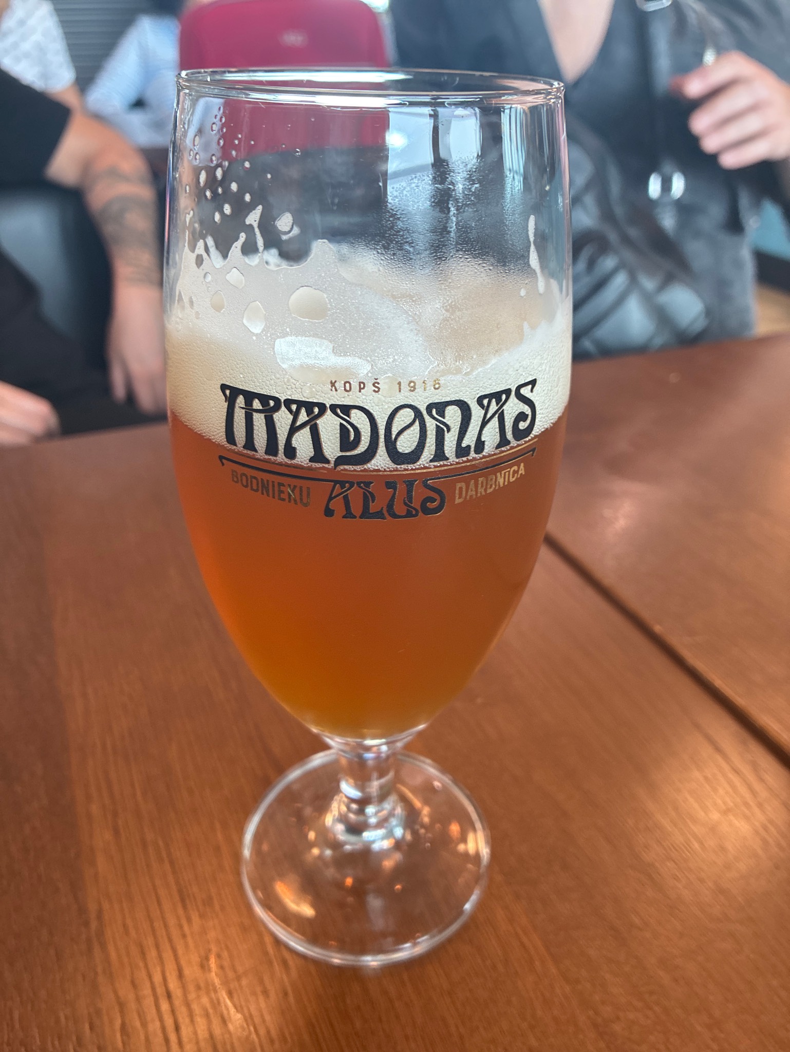 Madonas Alus Nefiltrēts, Latvia